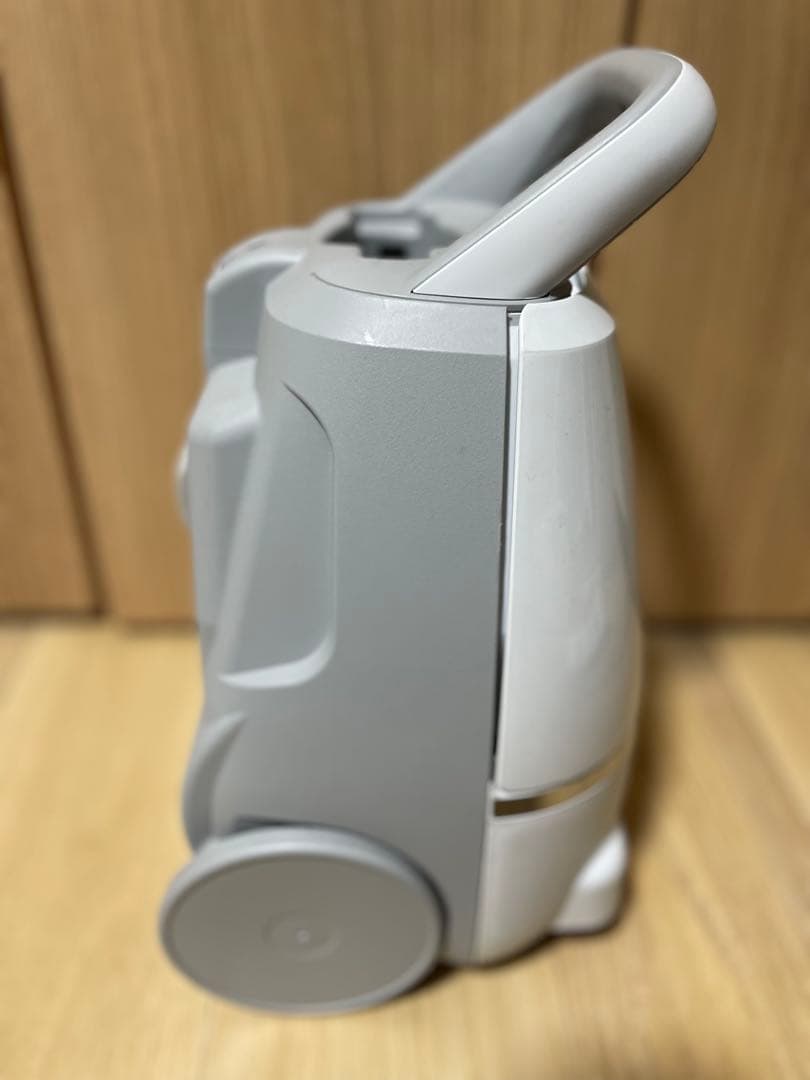 【売約済】日立 掃除機 2023年製 CV-KV70J 紙パック30個セット