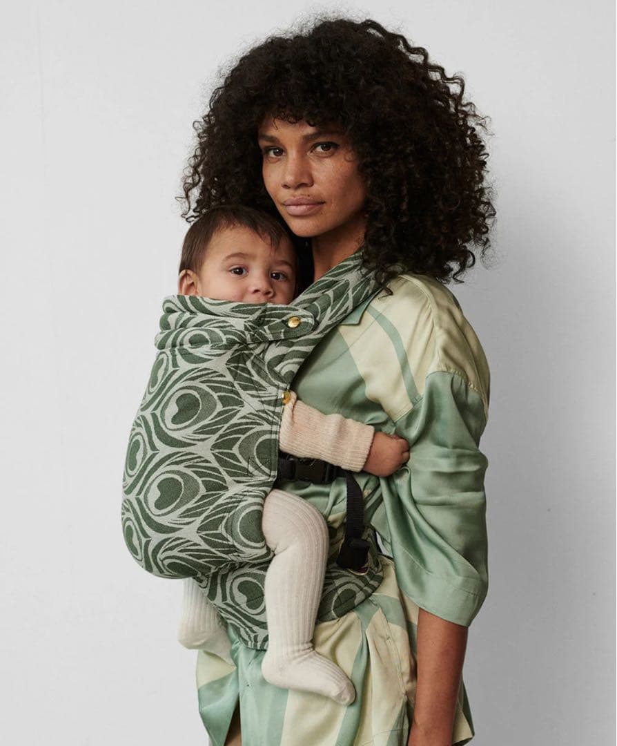 【新色】新品未開封：artipoppe　抱っこ紐　ザイガイスト アーガス・リオ