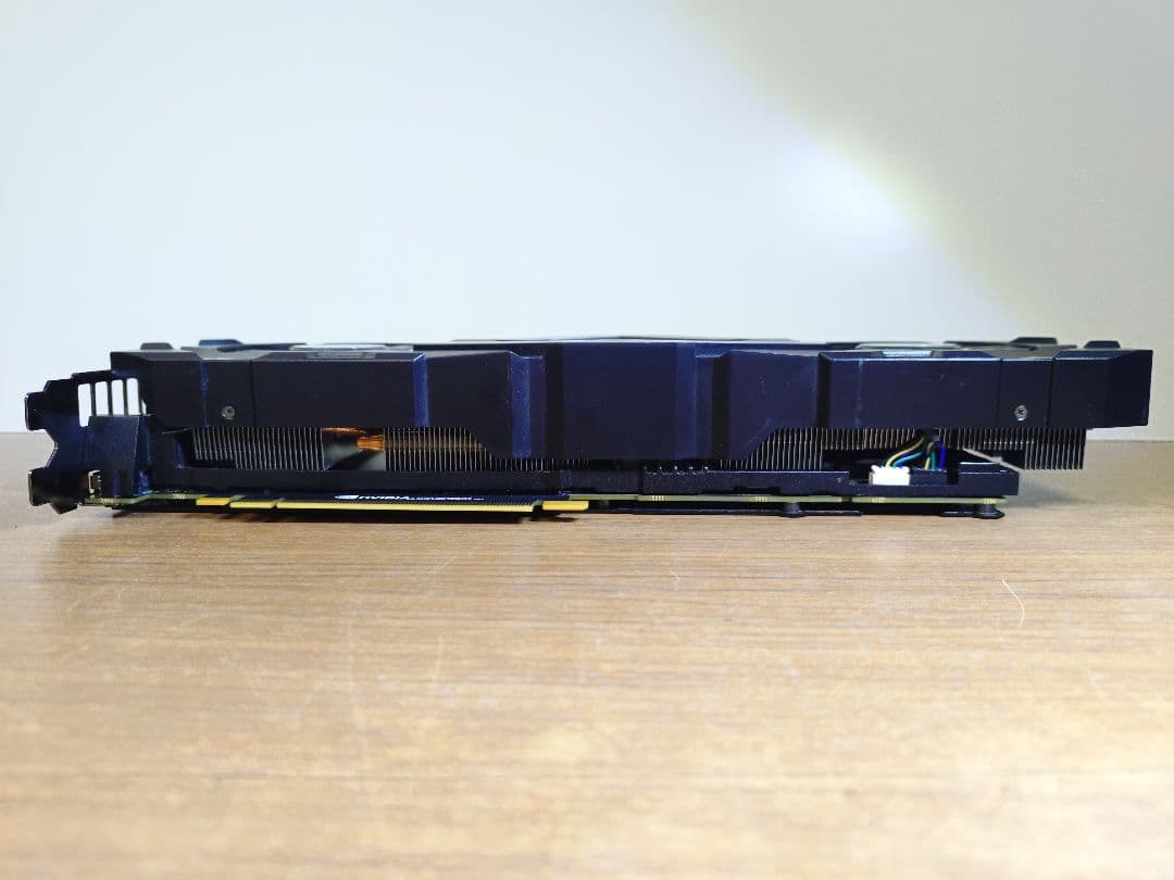 玄人志向 GeForce RTX2080Ti GALAKURO OC V2