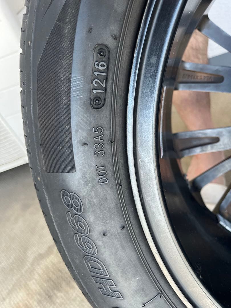 【アル/ヴェルなどに】WEDS LEONIS VX 18インチ & タイヤ4本