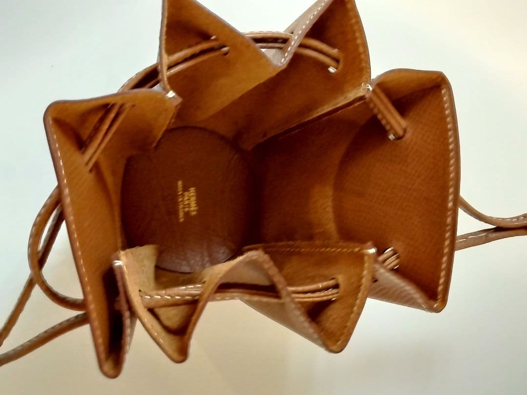 エルメス　バックの付属品のポーチ