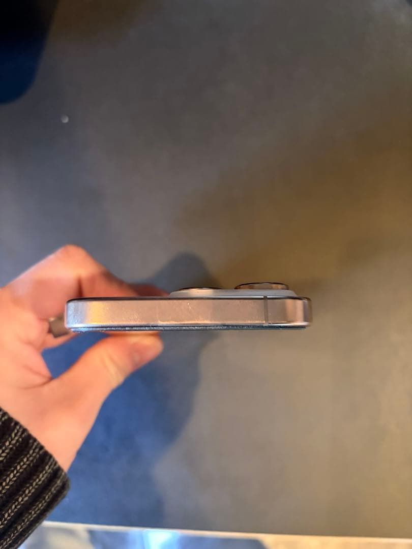 【美品】Apple iPhone16Pro 512GB デザートチタニウム