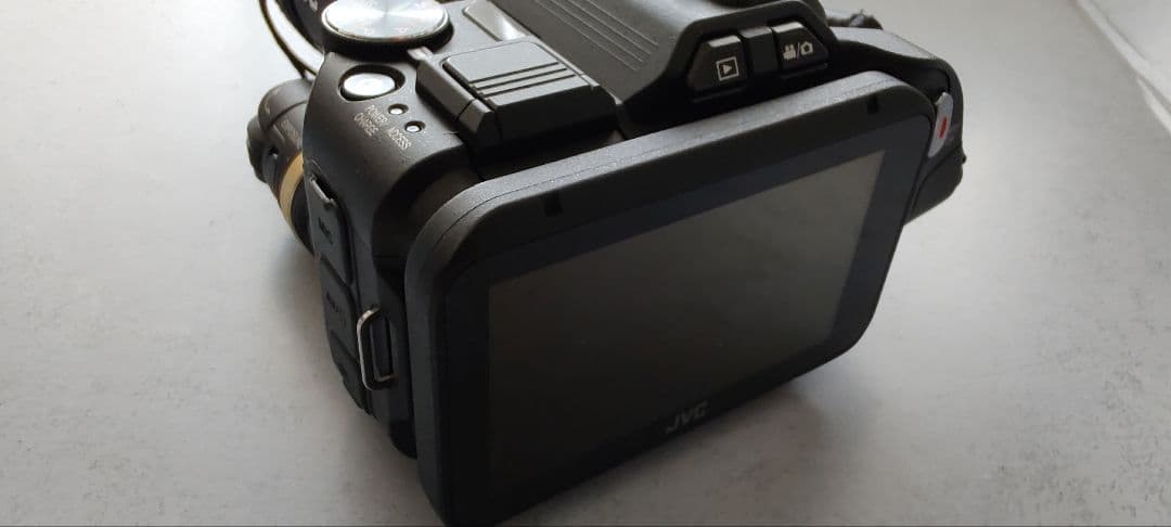 JVCビデオカメラ GC-YJ40 ヤマダ電機オリジナル