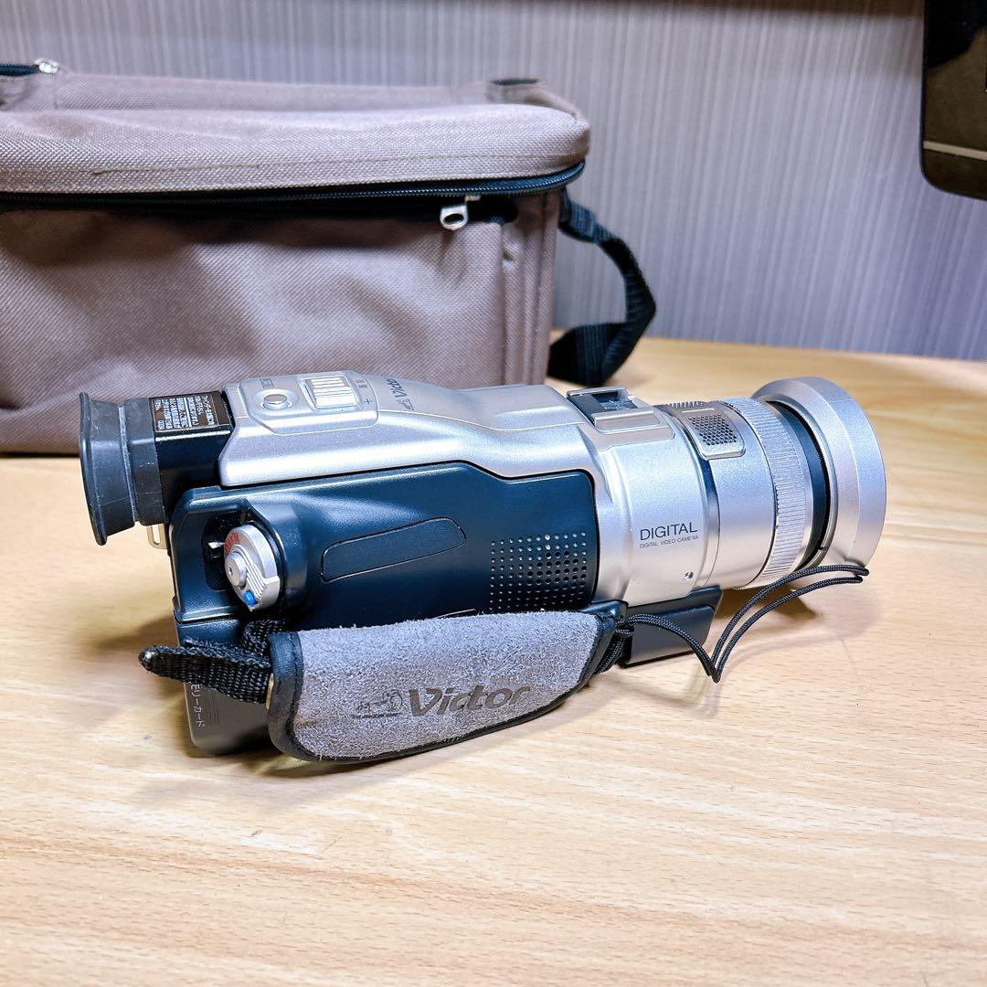 miniDVのダビングにオススメ！Victor ビデオカメラ GR-DV3500