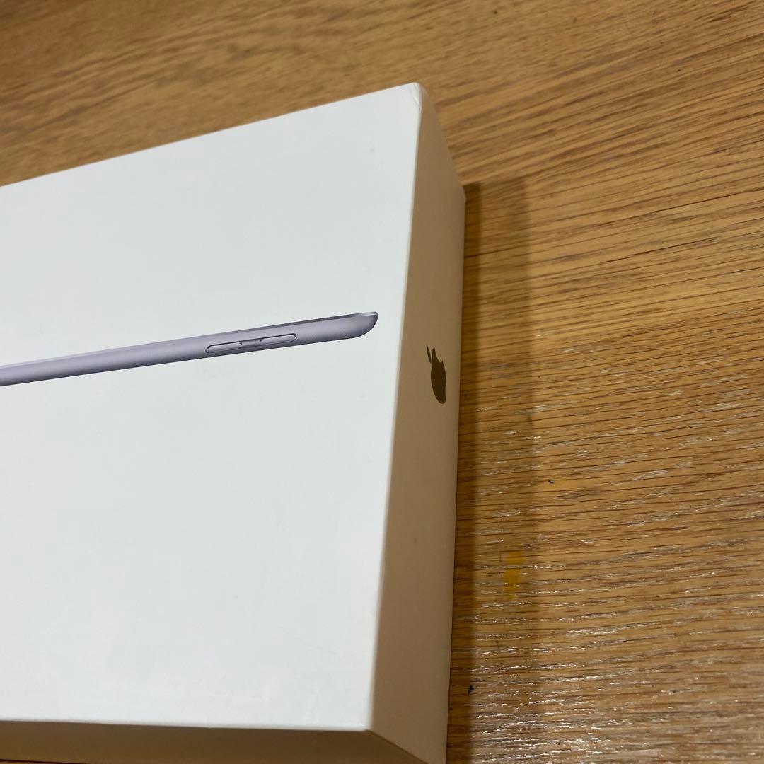 iPad 6th generation 128GB Wi-Fiモデル