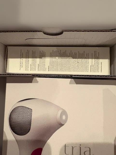 新品未使用トリアパーソナルレーザー脱毛器4X 2025年7月製造 TRIA