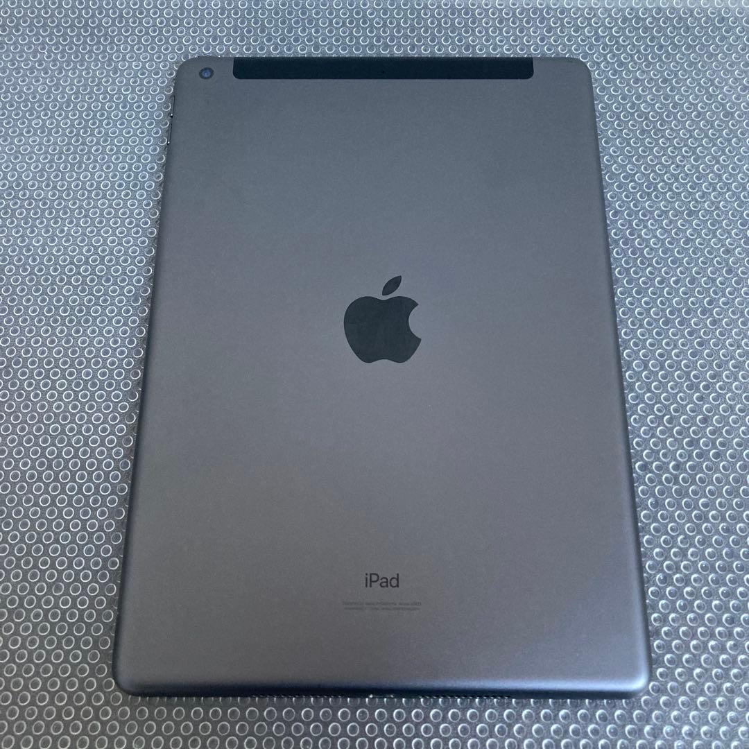 3779【早い者勝ち】電池最良好☆iPad8 第8世代 32GB SIMフリー☆
