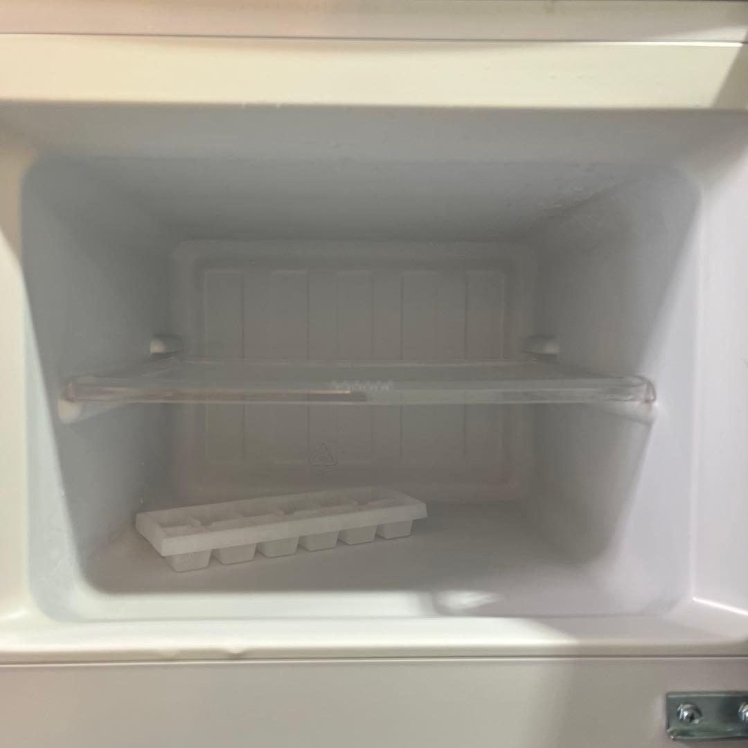 シルバー冷蔵庫 118L