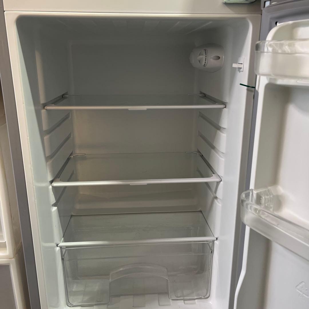 シルバー冷蔵庫 118L