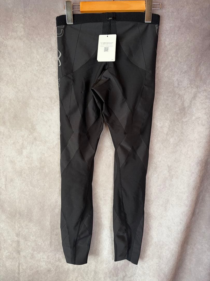 【新品未使用】CW-X ジェネレーターモデル2.0 WH Sサイズ HZO699