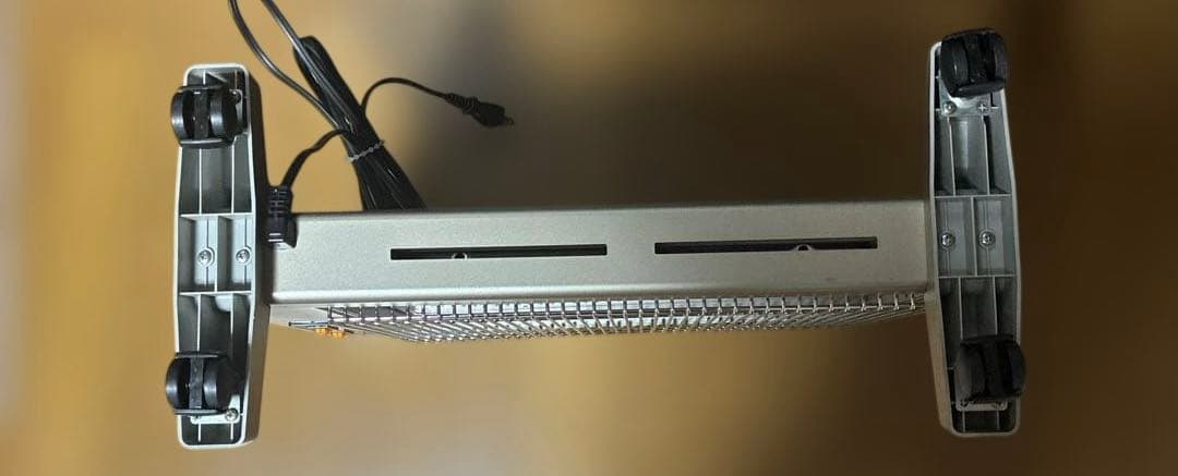 サンルミエ エクセラ7 遠赤外線暖房器　E800LS