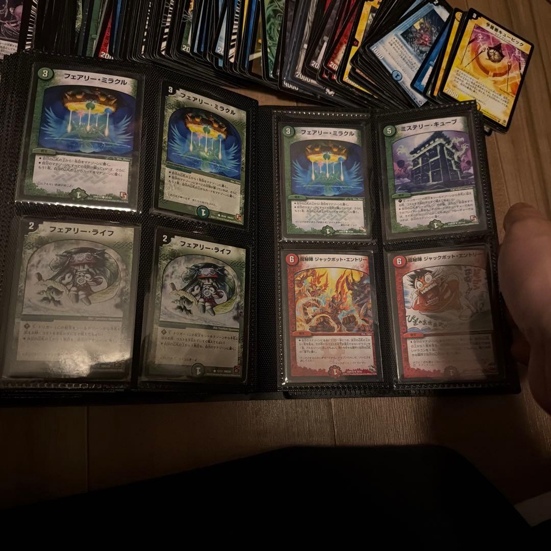 デュエルマスターズ 引退品　デッキ　スリーブ　バインダー付き
