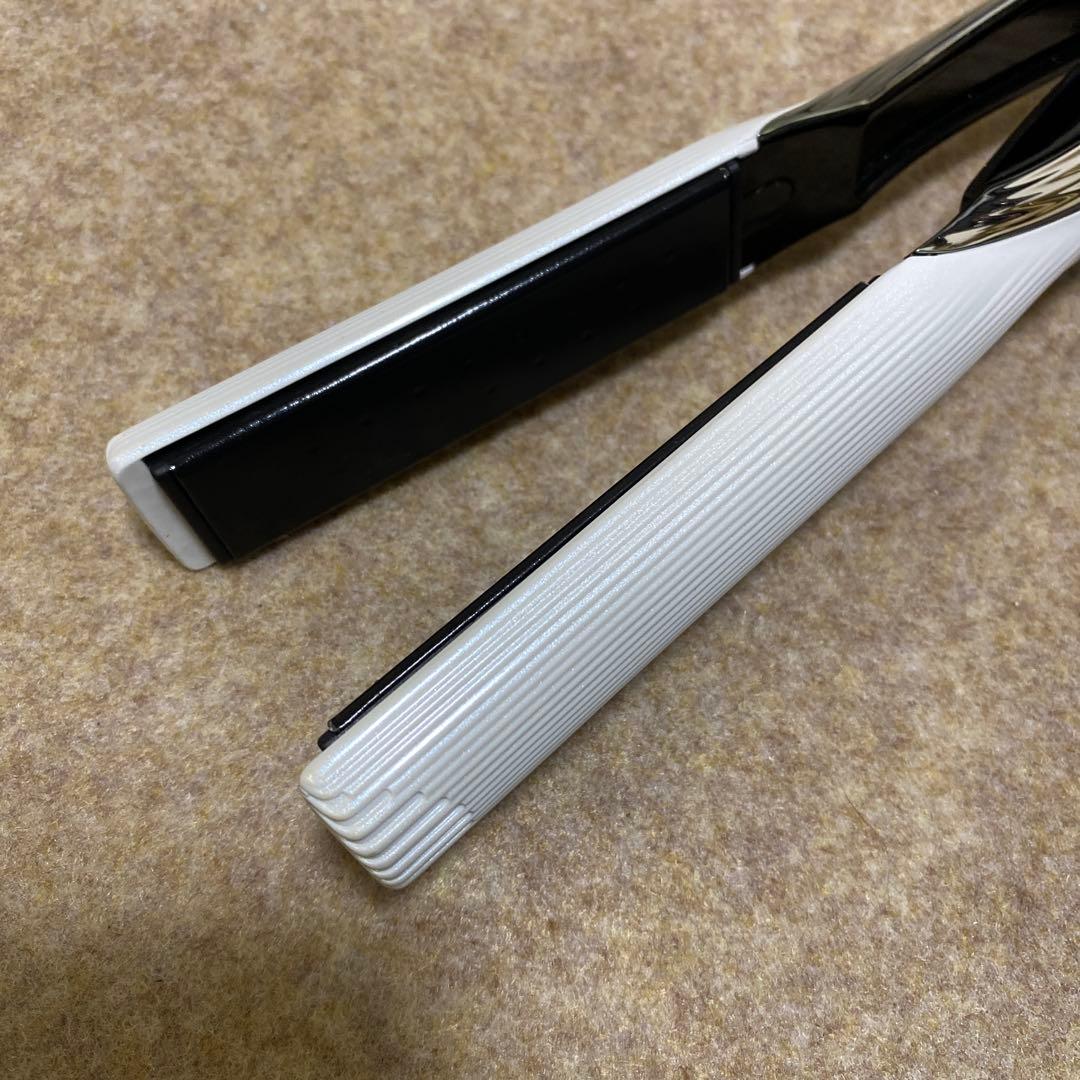 MTG リファ　ビューテック ストレートアイロン　ヘアビューロン　ReFa