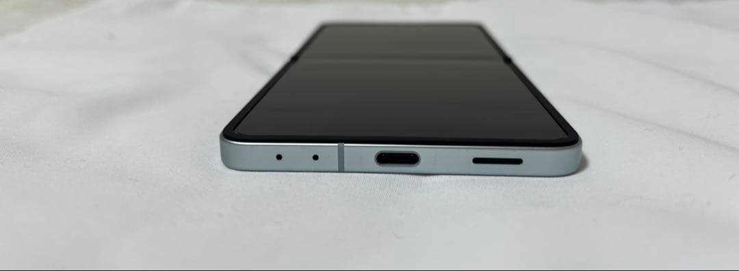 Galaxy Z Flip7 512GB ミント　国内版
