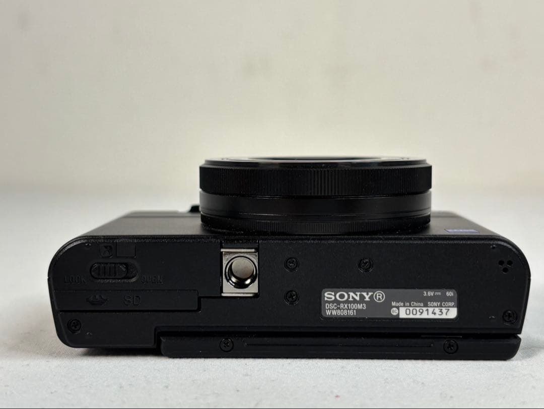 美品 DSC-RX100M3 ブラック デジカメ SONY 本体