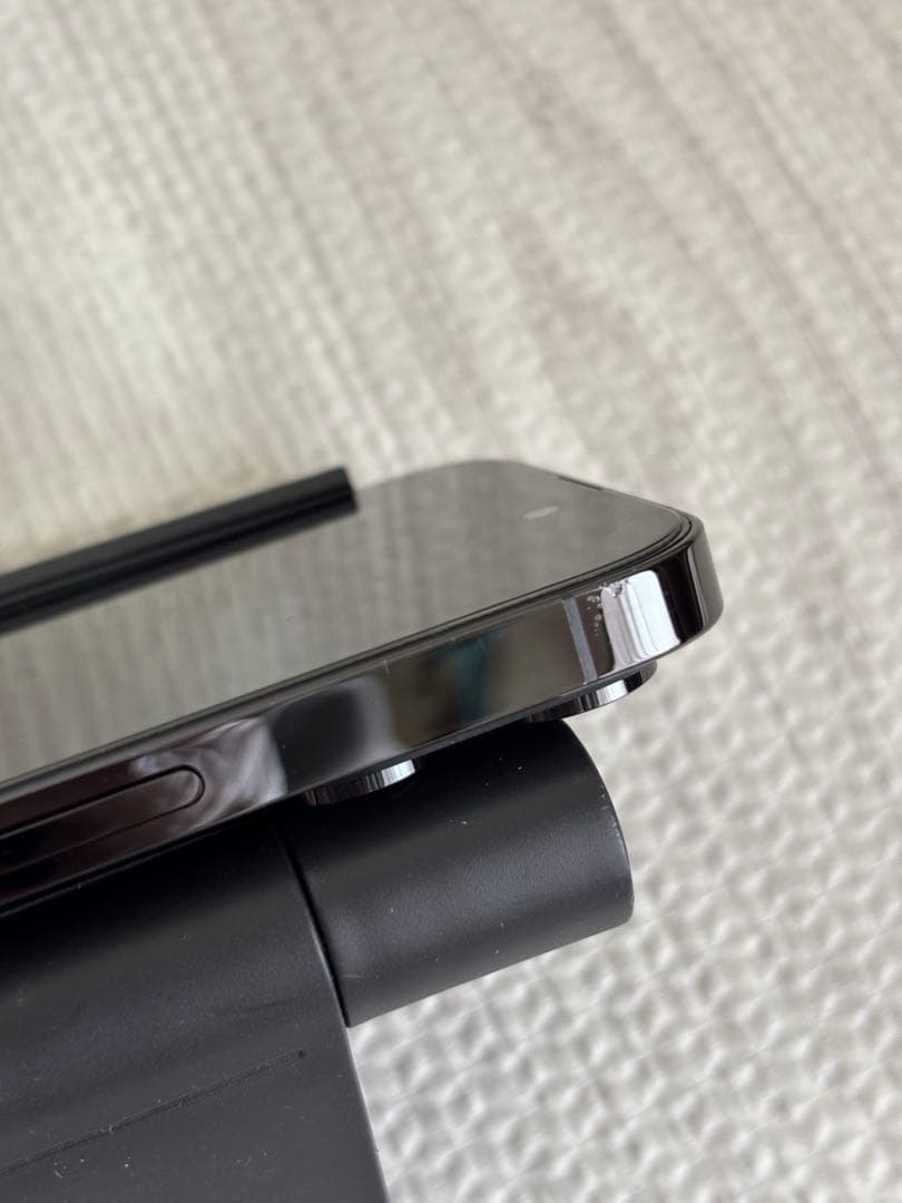 美品Apple iPhone 14 Pro 256GBスペースブラック