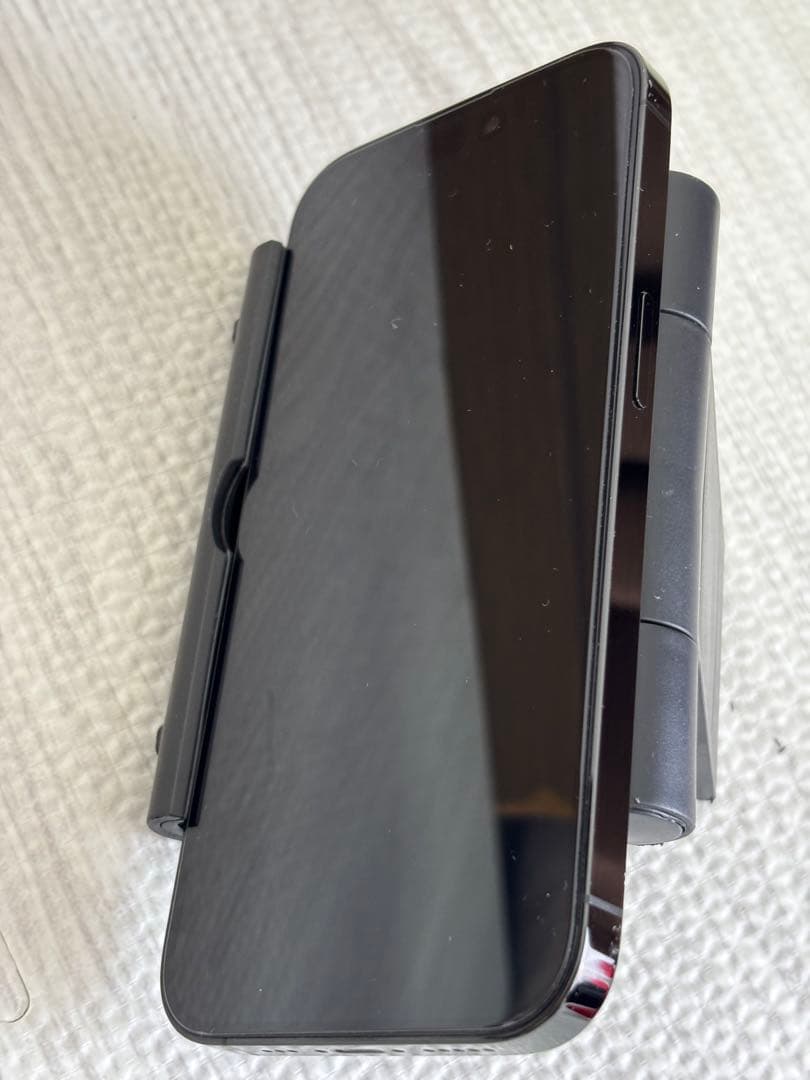 美品Apple iPhone 14 Pro 256GBスペースブラック