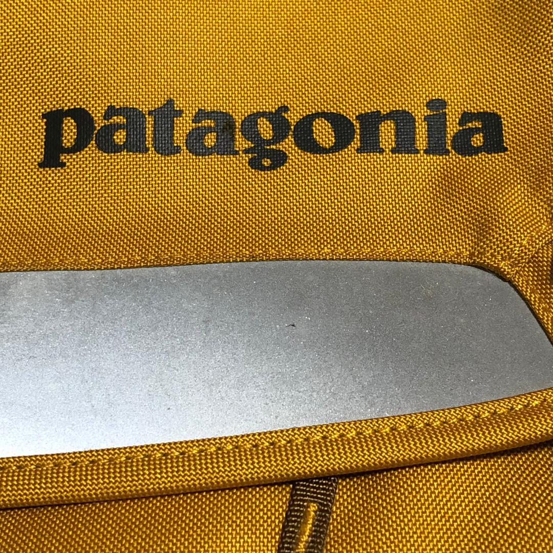 レア・廃番人気モデル‼️パタゴニア ハーフ・マス メッセンジャーバッグ 15L