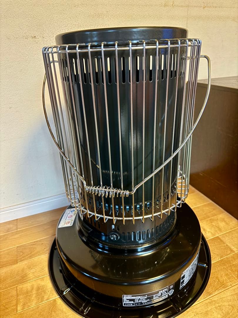 【美品】TOYOTOMI 石油ストーブ KS-67H（黒）