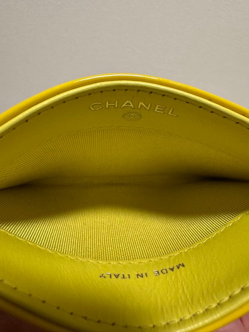 【訳あり】CHANEL(シャネル) キルティング パテントレザー カードケース