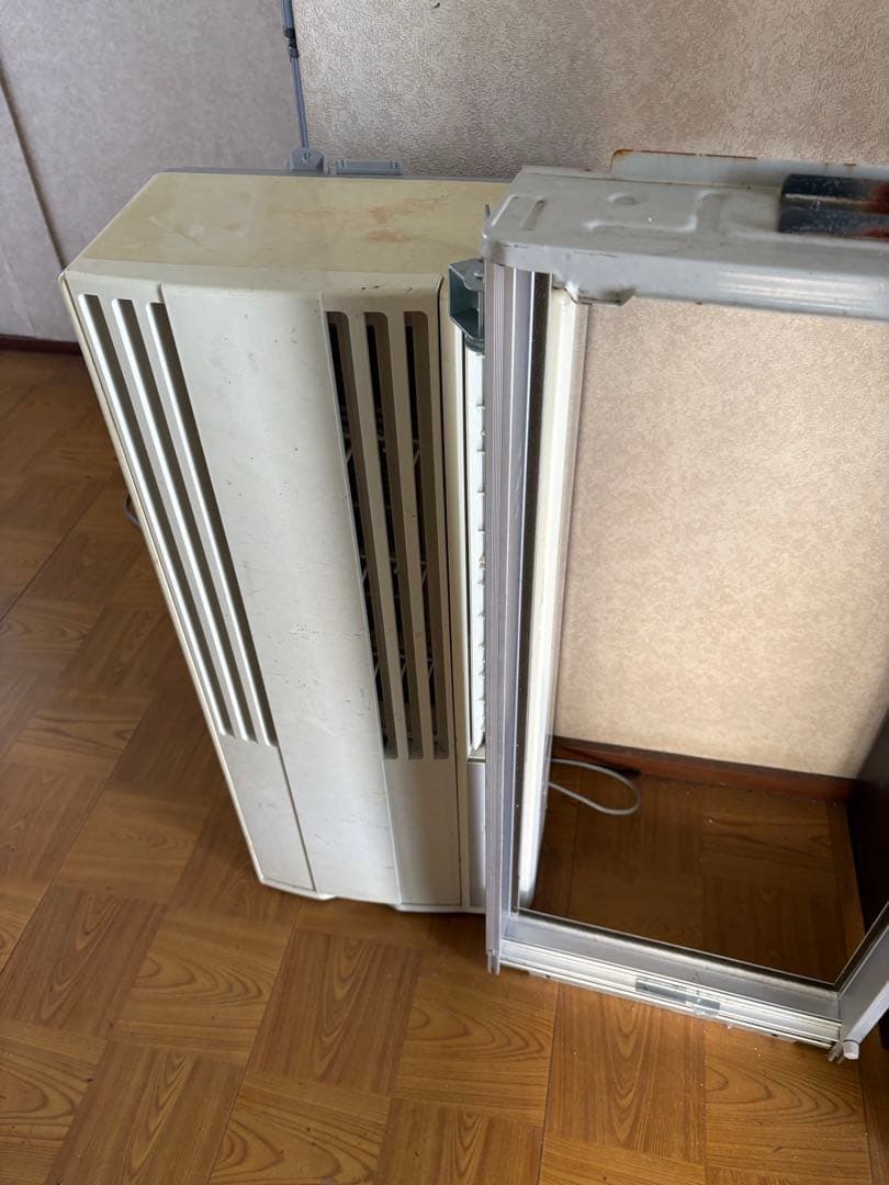 窓用エアコン 取り付けフレーム付き