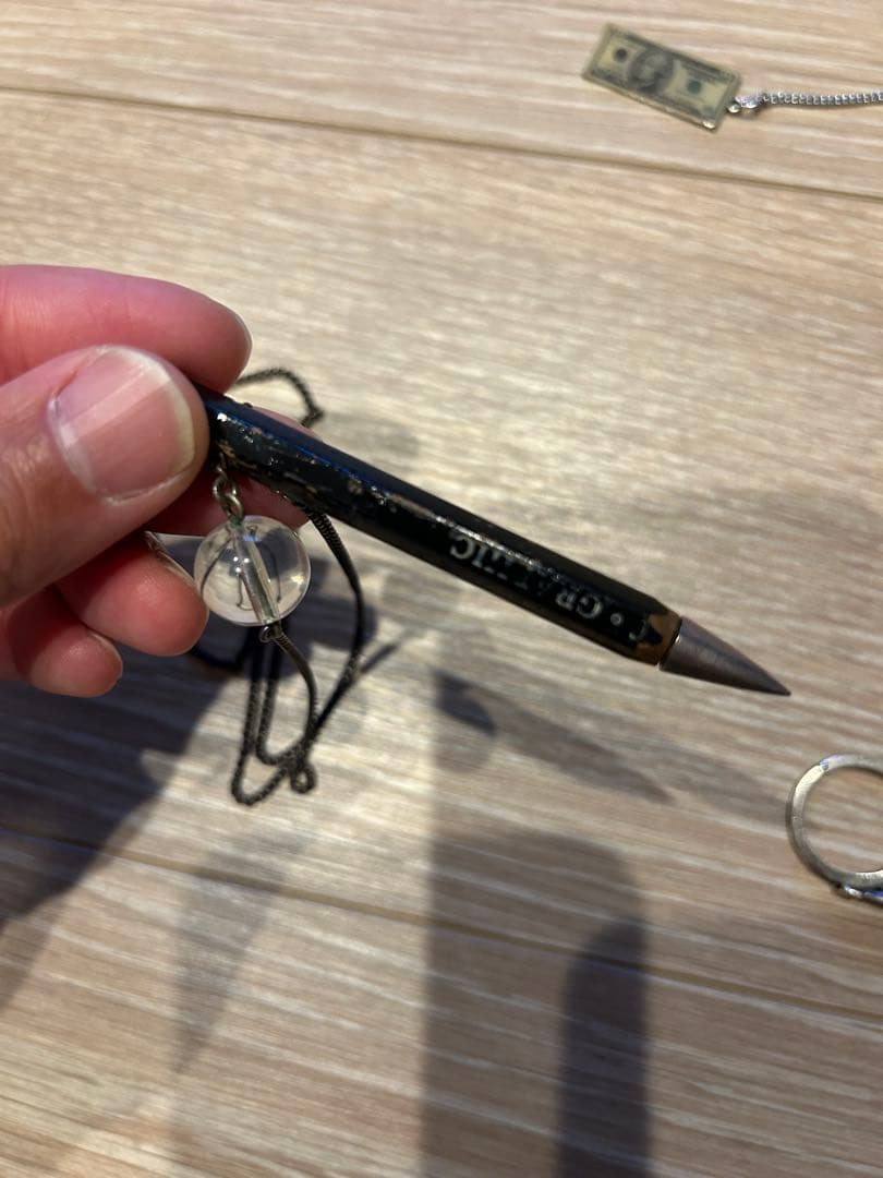 N.HOOLYWOOD、ミハラヤスヒロ 、ネックレス、黒いペン、リング