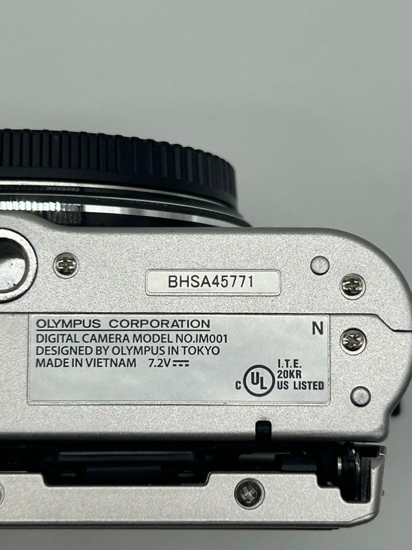 【シャッター132回】OLYMPUS PEN E-PL8 レンズキット#137