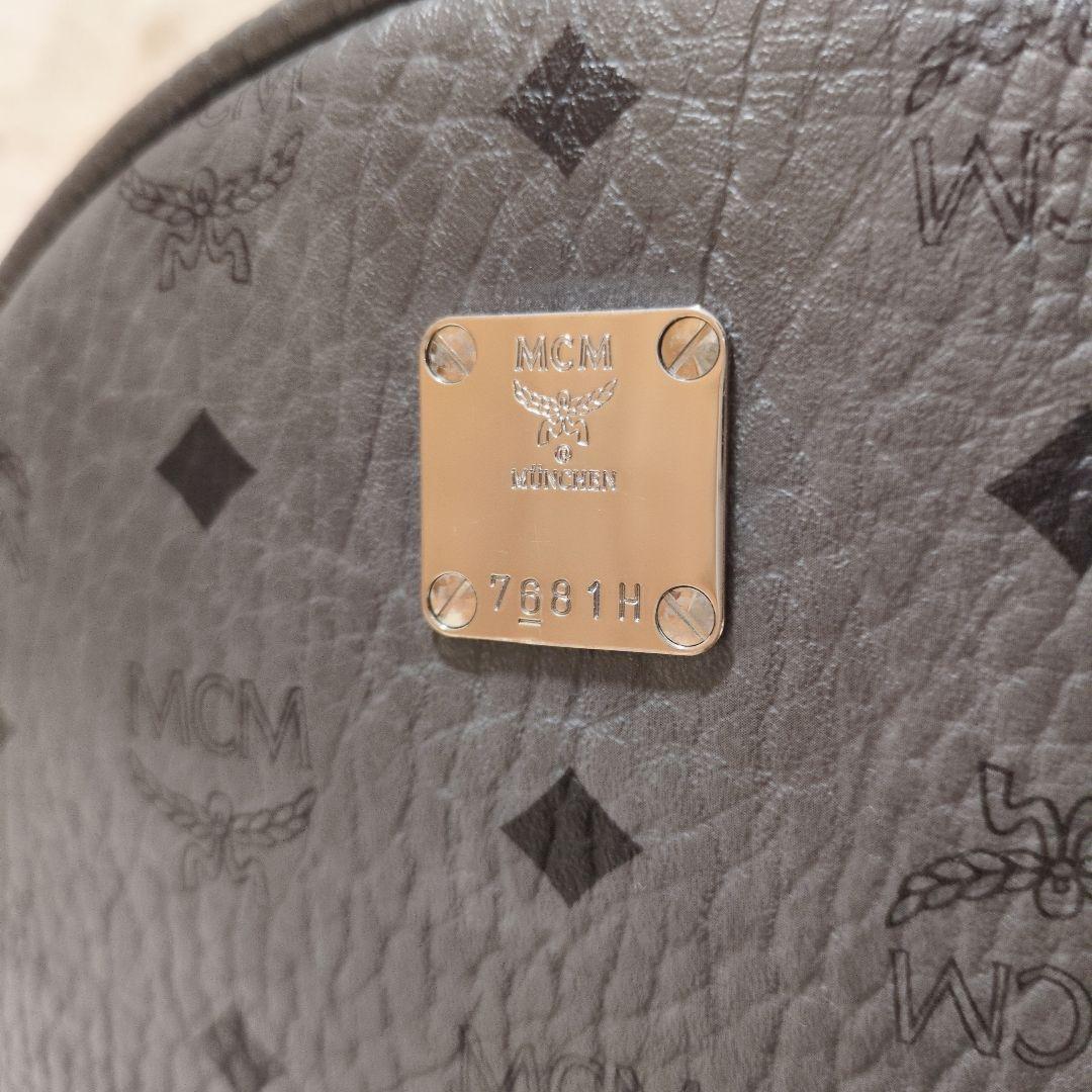 【あ】MCM リュックサック ヴィセトス スタッズ レザー グレー 地雷系