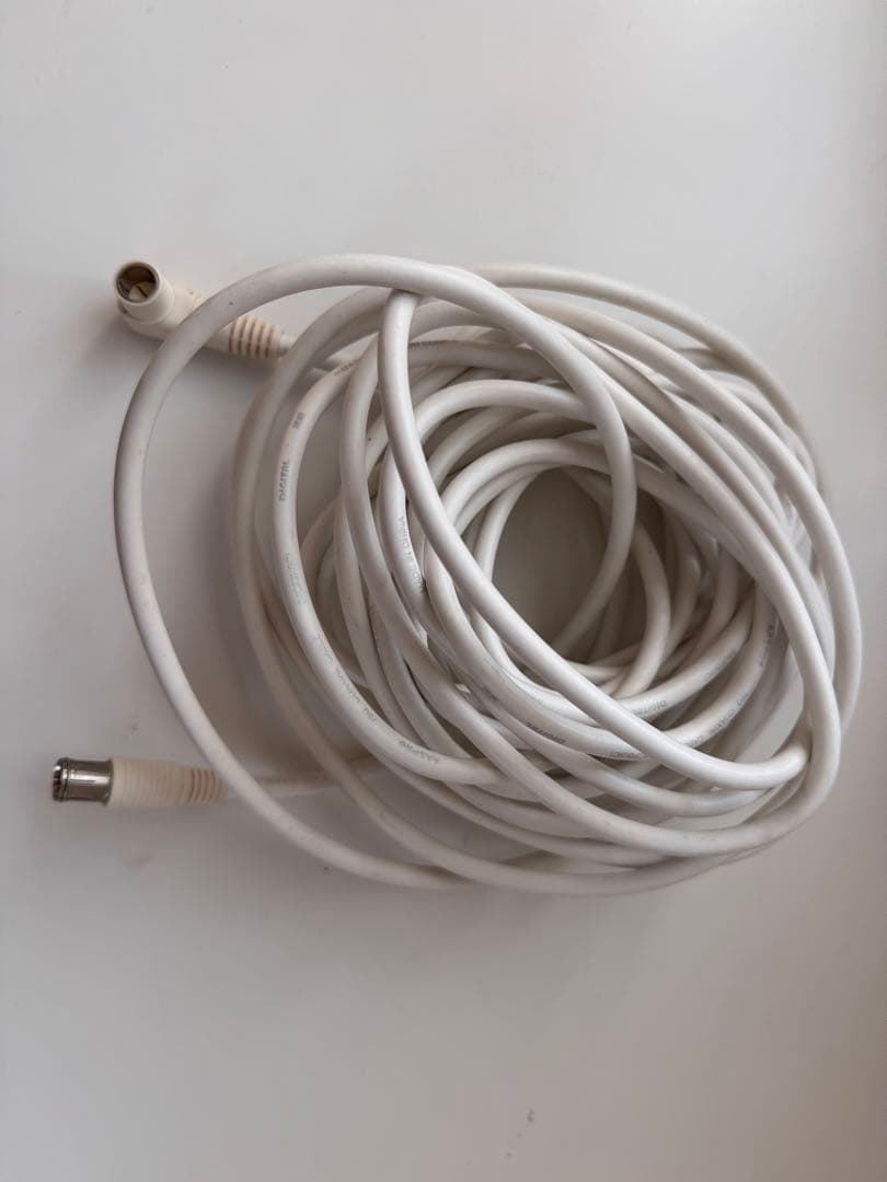 SHARP液晶テレビLC-22K90「1080P」 アンテナケーブル(プレゼント