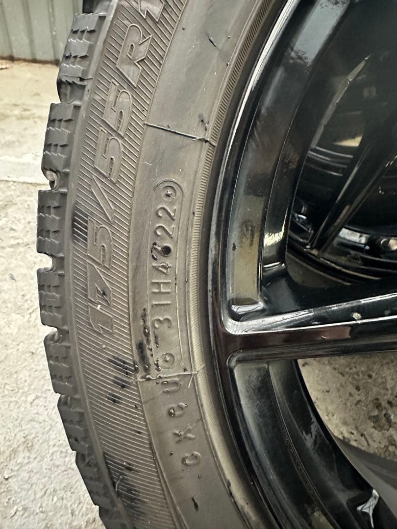 ルーミー冬タイヤセット　電動パーキング対応　TOYO