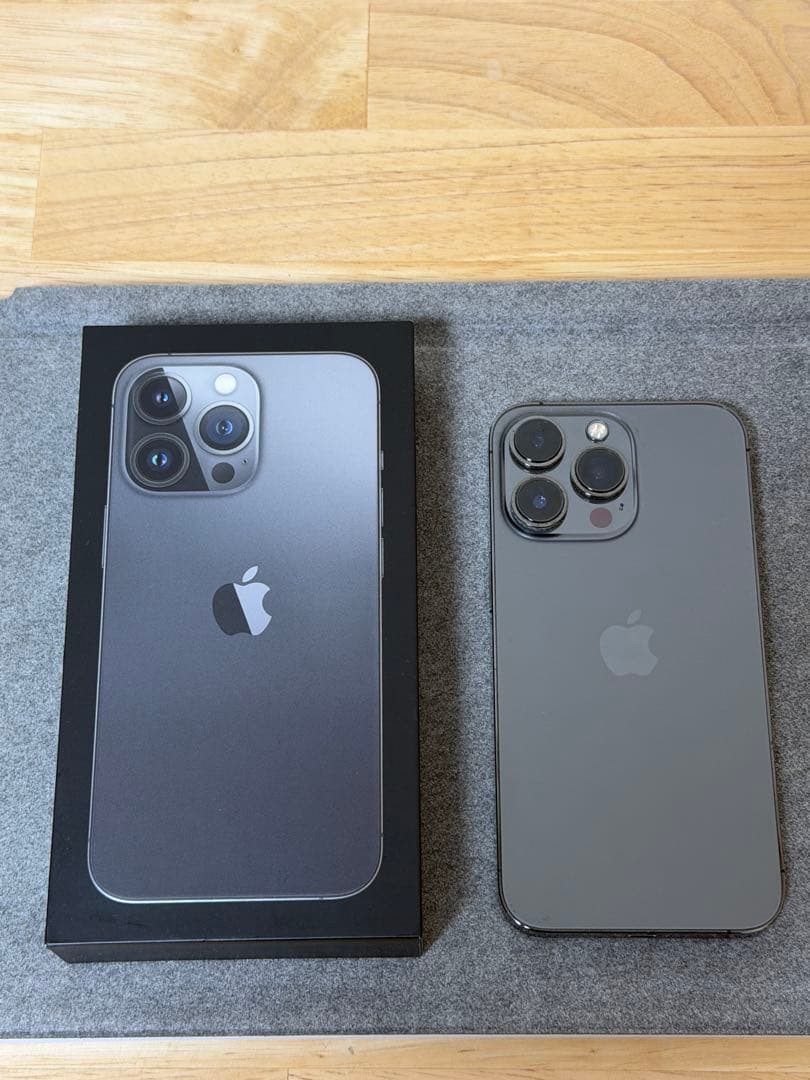 Apple iPhone 13 Pro グラファイト 256GB SIMフリー