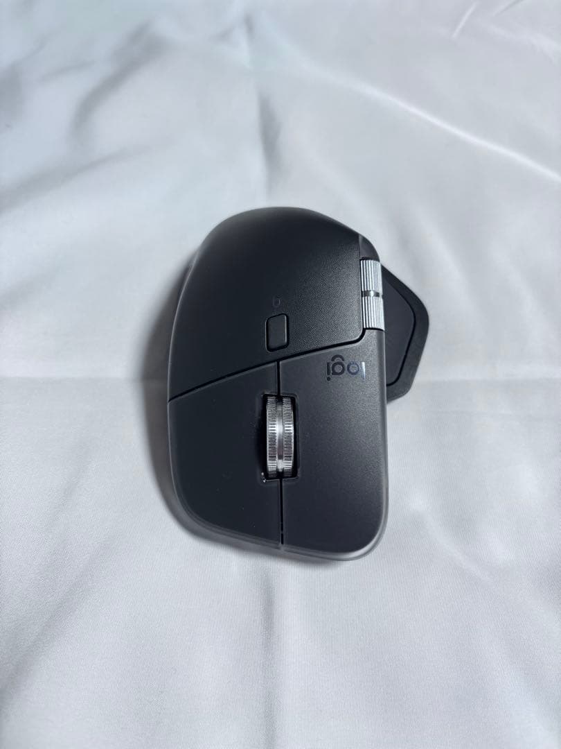 logicool MX MASTER 4/キャリーケース付き