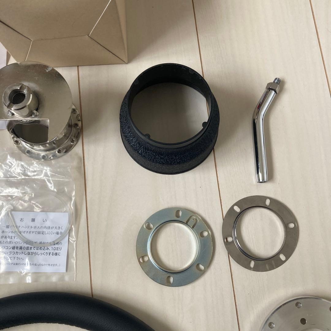 q*y様 ローバーMINI 97年式〜　モトリタ、ステアリングボス、ATエクステ