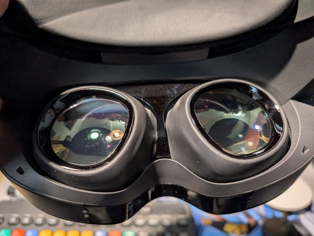  Quest Pro、キャリングケース、5mケーブル、イヤホン