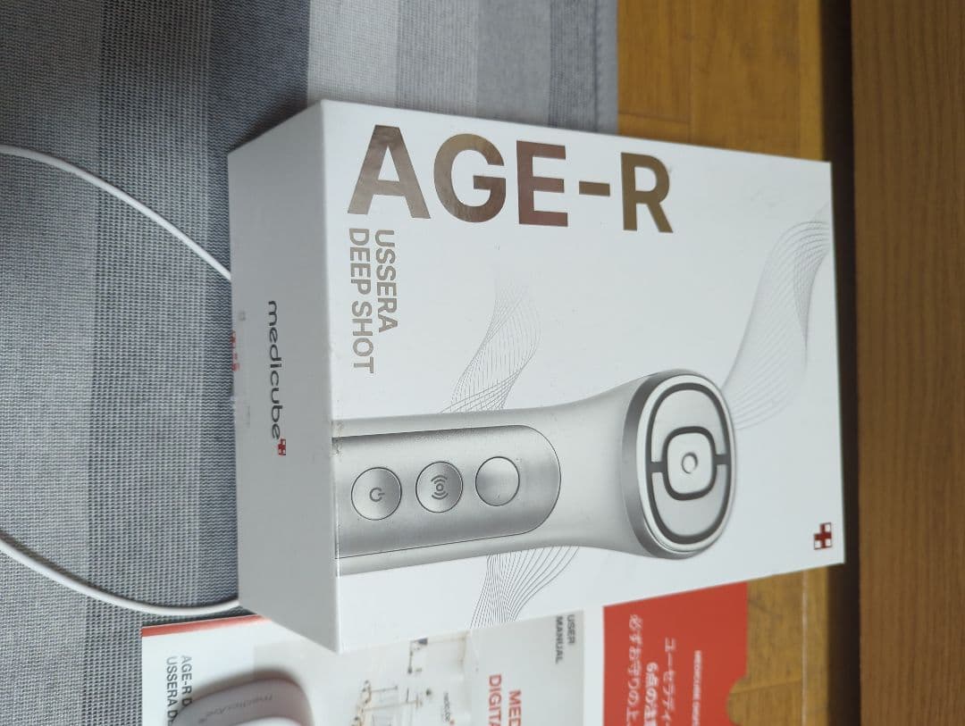 AGE-R USSERA DEEP SHOT 美顔器