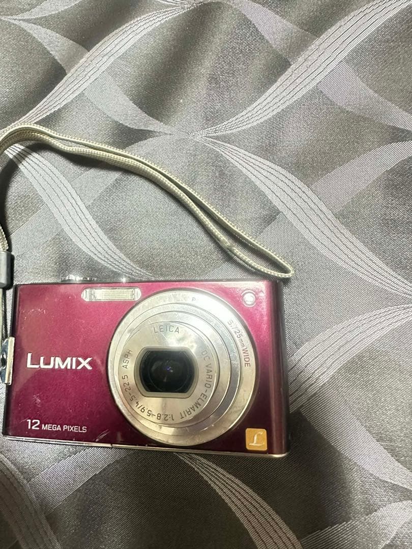 Panasonic DMC-FX60 12メガピクセル コンパクトデジタルカメラ