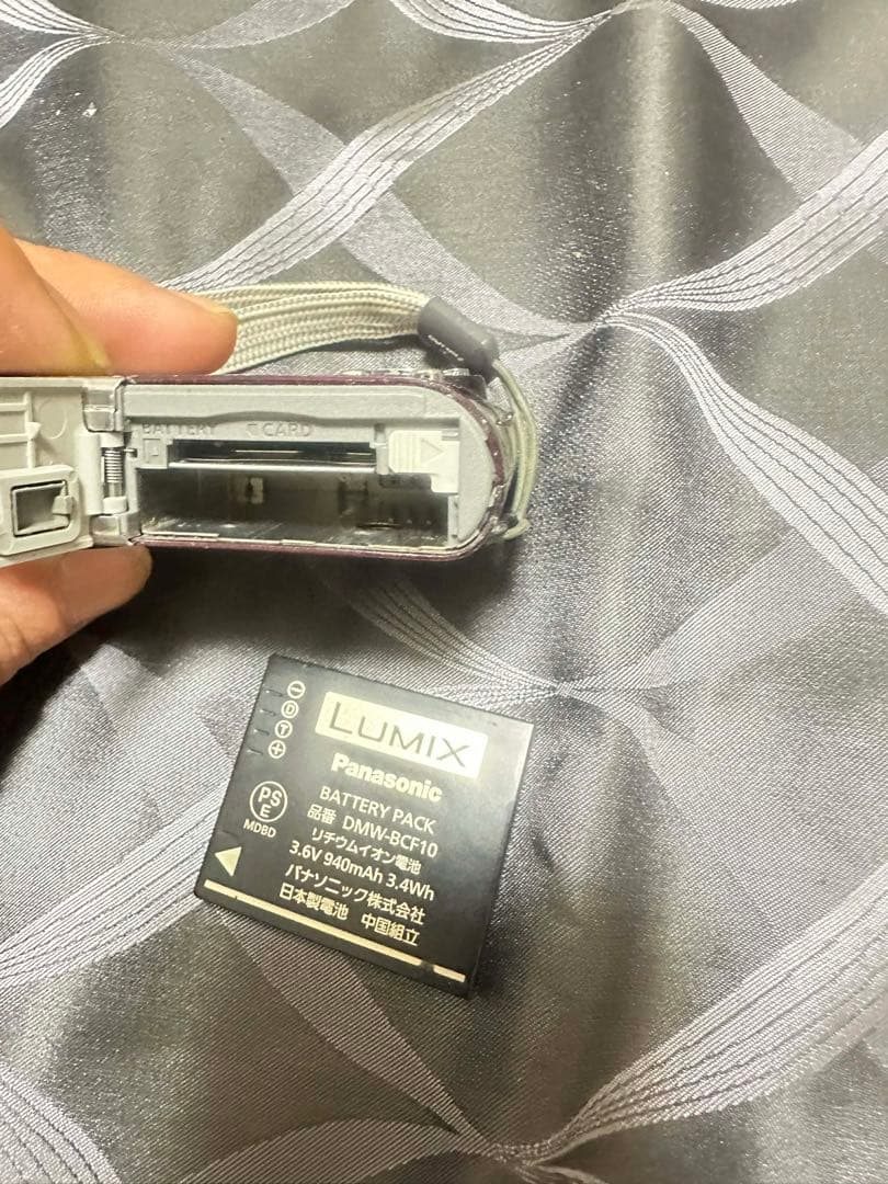 Panasonic DMC-FX60 12メガピクセル コンパクトデジタルカメラ