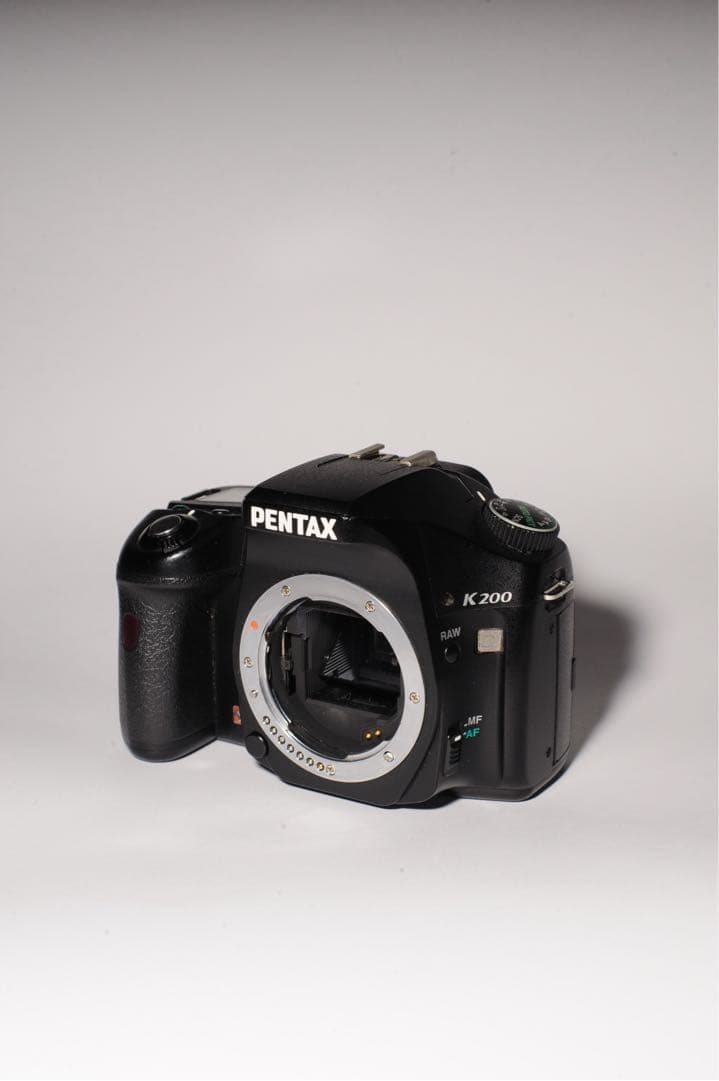 PENTAX K200D デジタル一眼レフカメラ