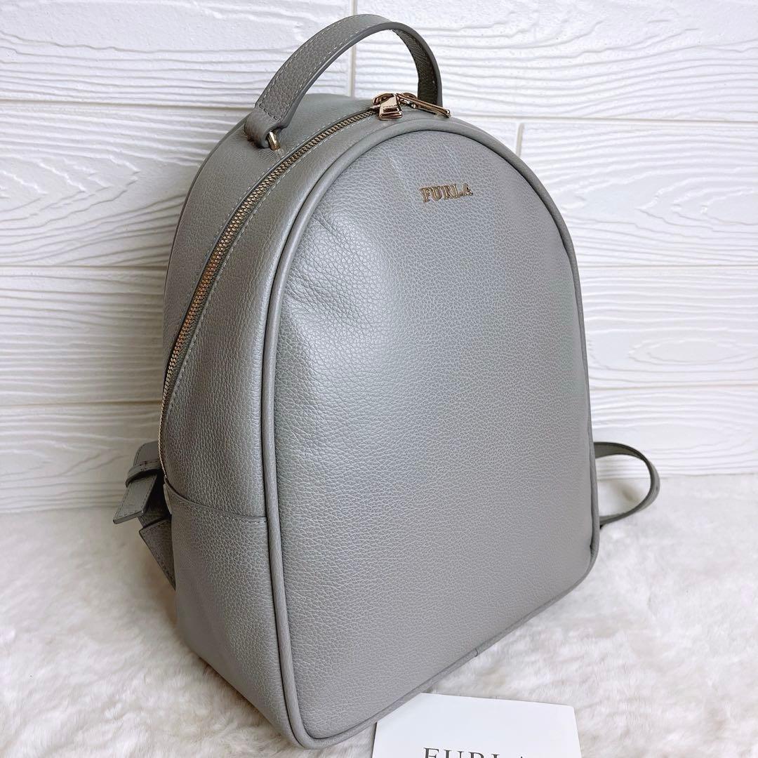 美品☆FURLAフルラ リュック バックパック レザー グレー