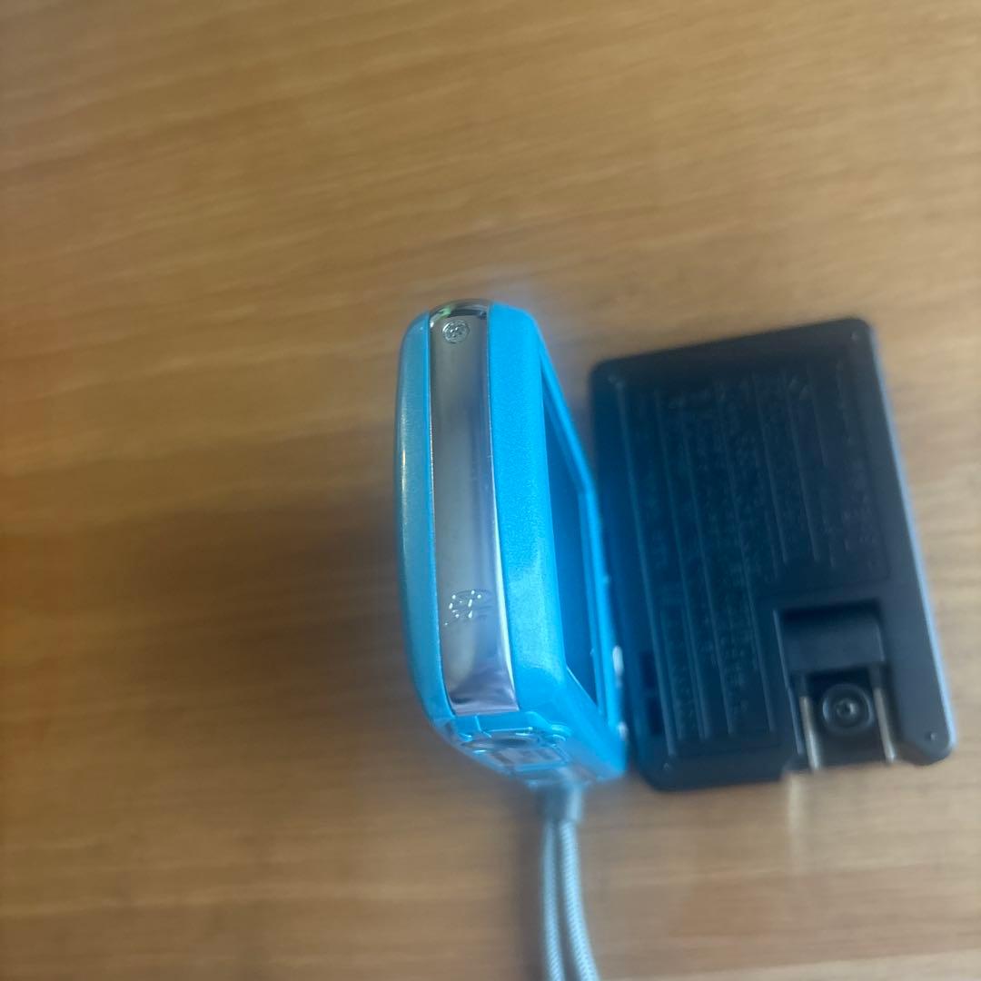 Panasonic パナソニック　LUMIX DMC-S1　デジタルカメラ