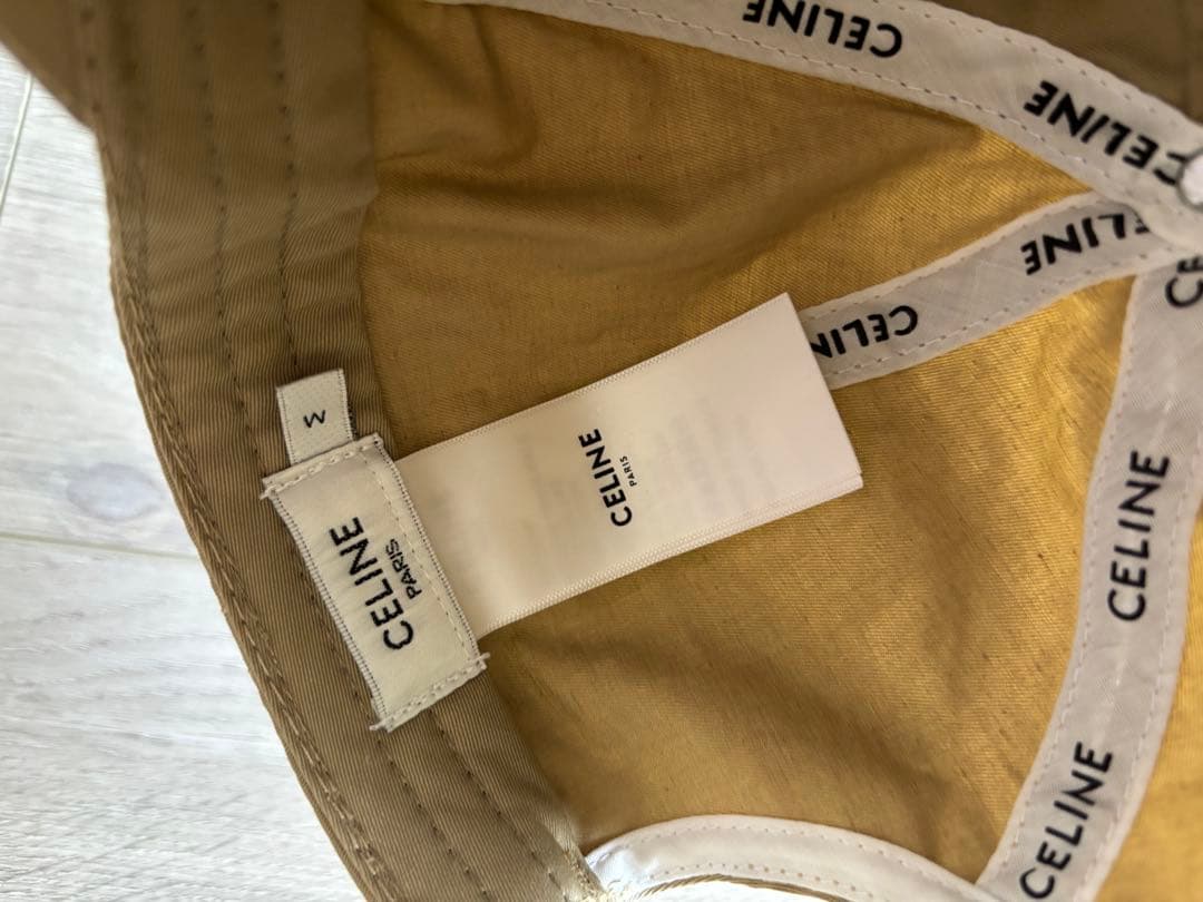 セリーヌ ベージュ トリオンフ 刺繍ロゴ ベースボールキャップ