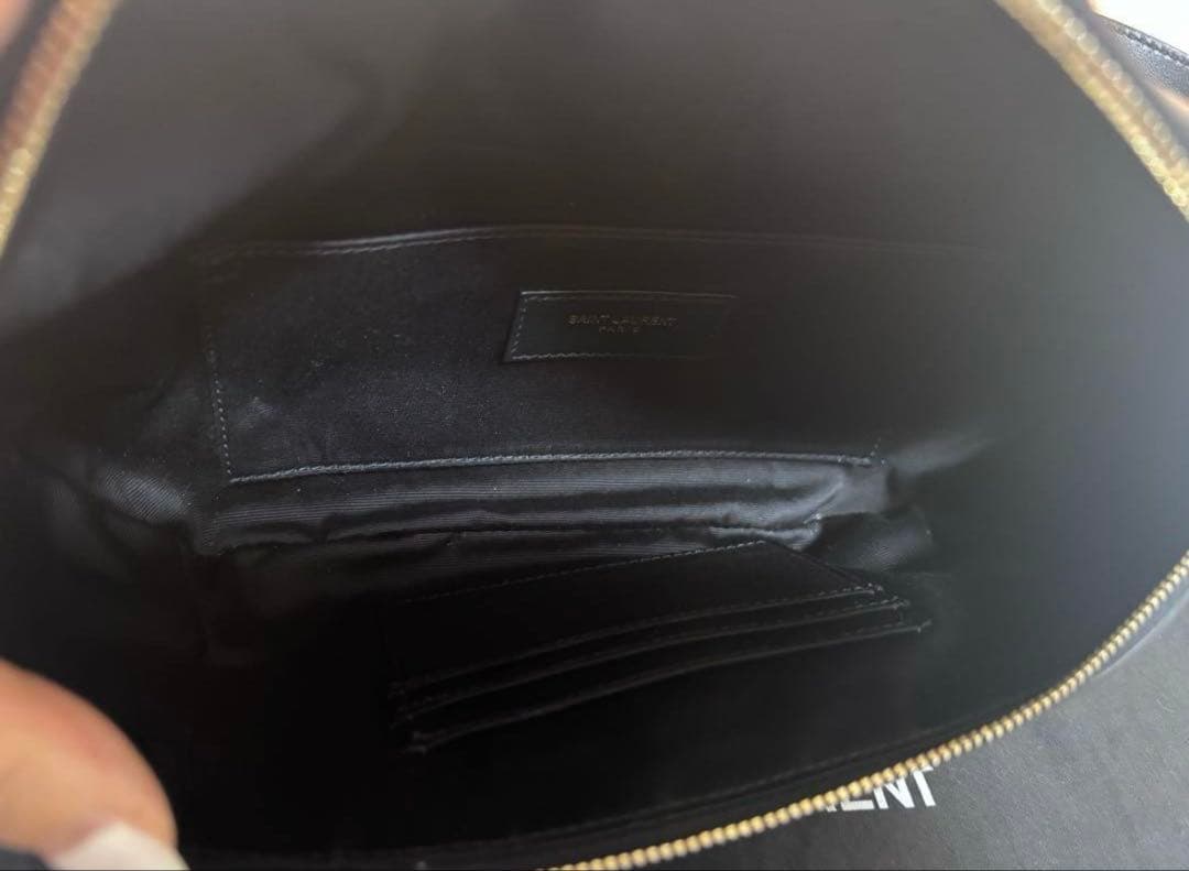 サンローラン⭐︎ボディバッグ