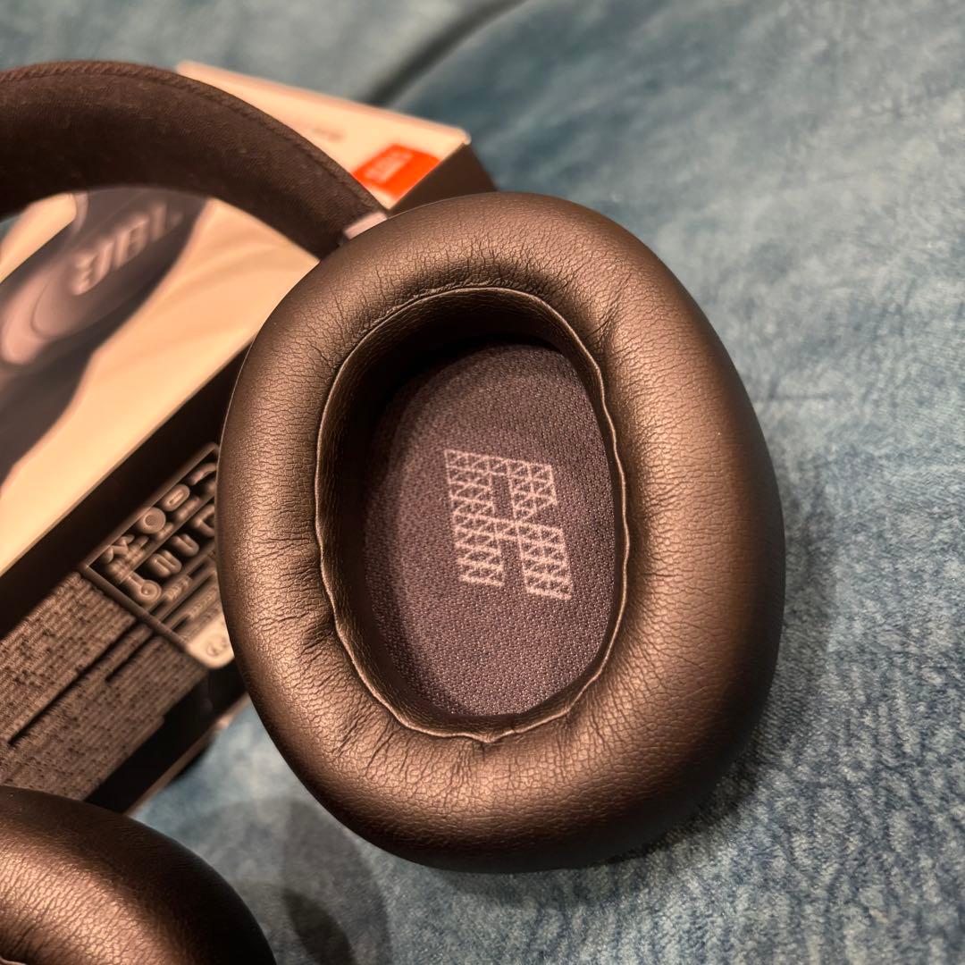 JBL LIVE 770NC ワイヤレスヘッドホン　ブラック