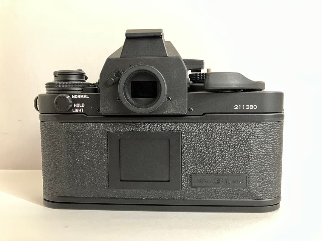 フィルムカメラ Canon NEW F-1