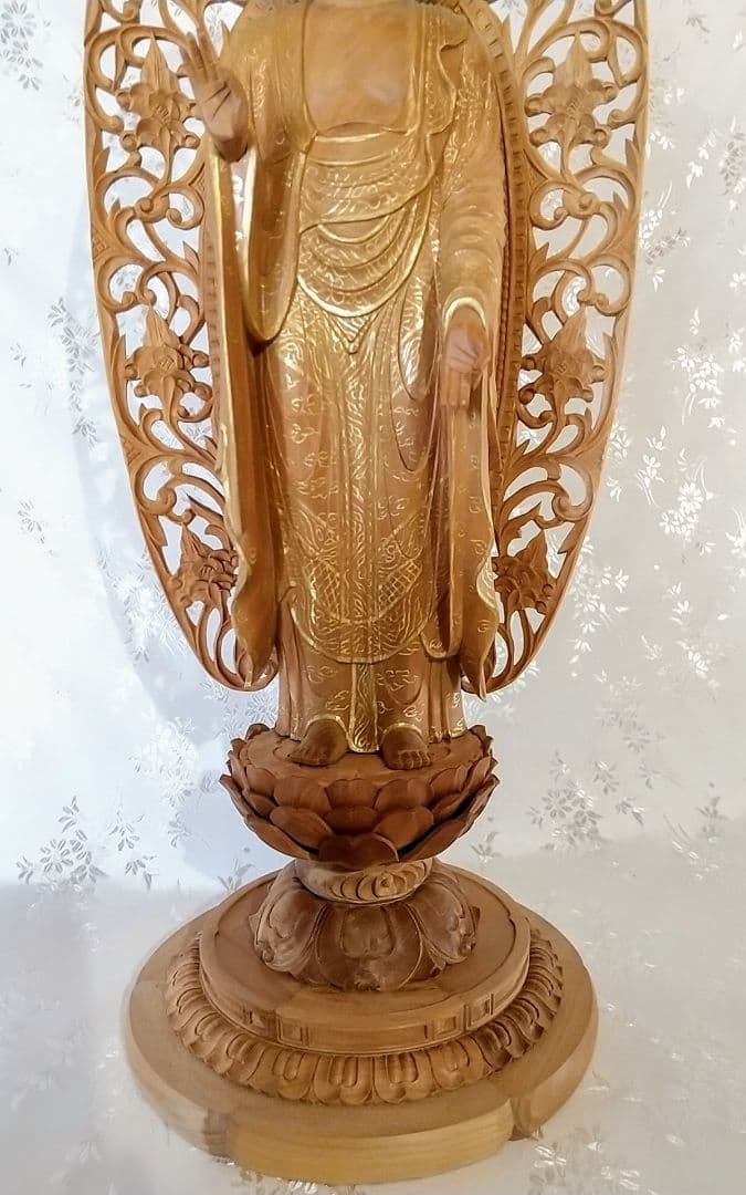 阿弥陀如来立像【大】7寸 #530 宝相華唐草 透かし彫り ◆白檀 木彫 仏像