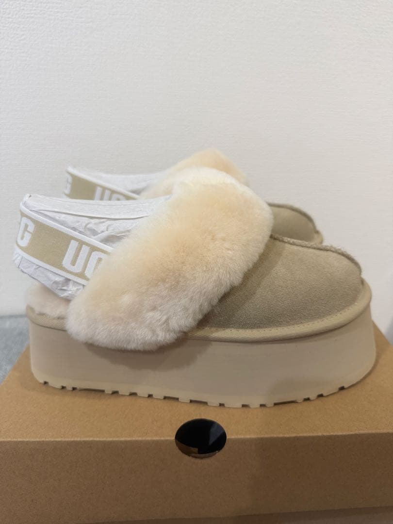 UGG アグ　Funketteファンケット　マスタードシード 23cm