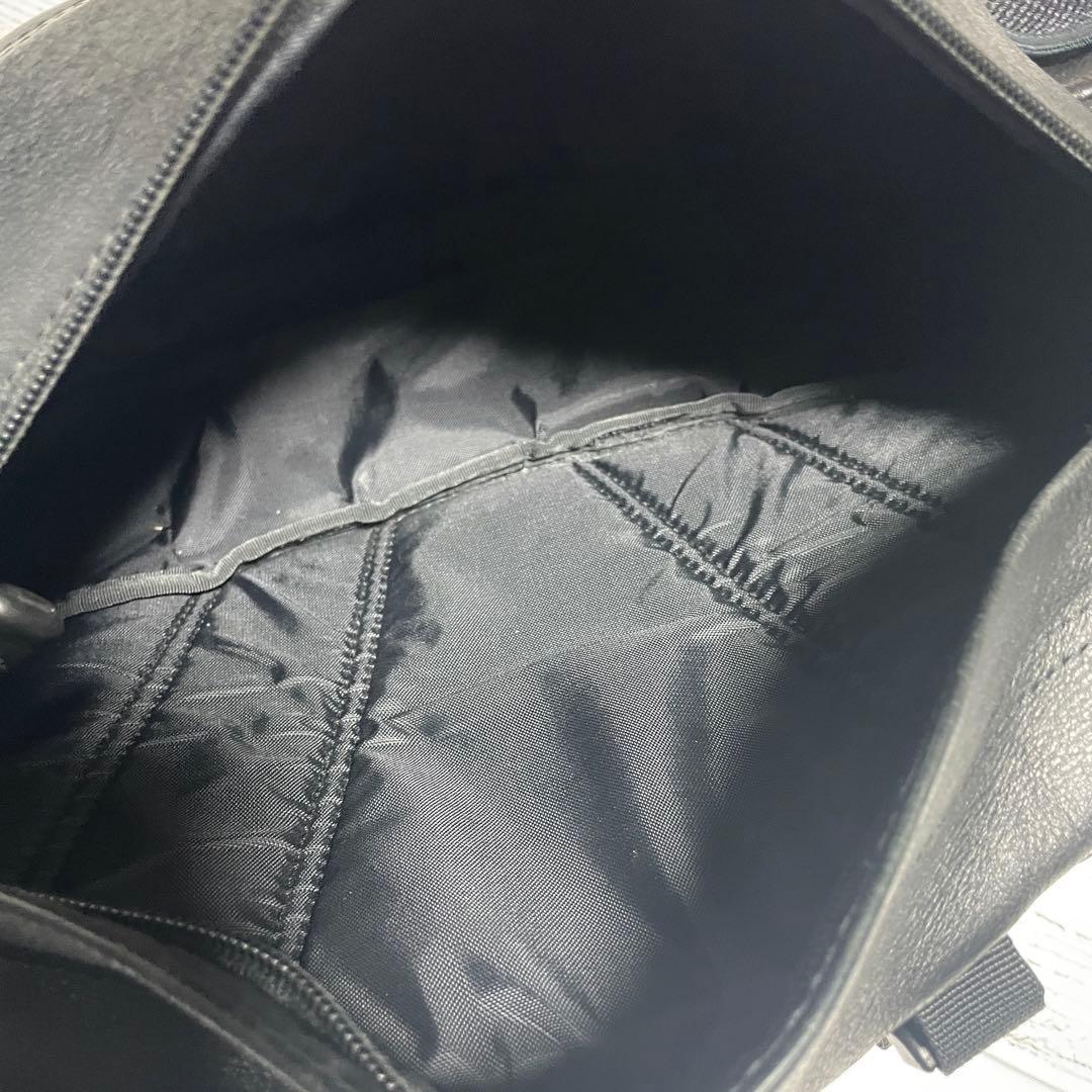 【本革】Supreme ノースフェイス　レザーショルダーバッグ　ボディ　ウエスト