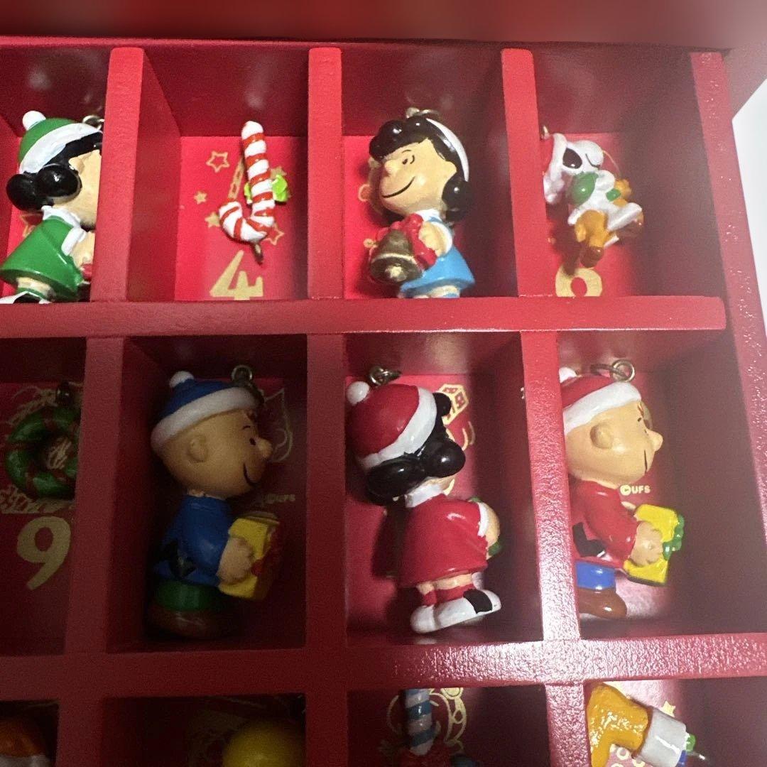 スヌーピー　PEANUTS クリスマスツリー アドベントカレンダー