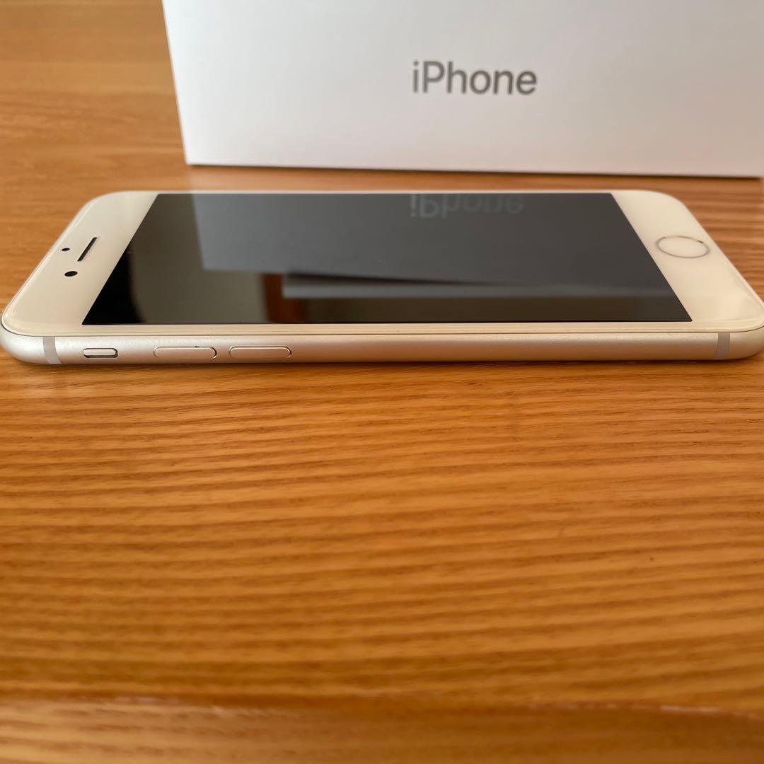 【箱付き・美品】iPhone 8 64GB ホワイト ※SIMロックあり