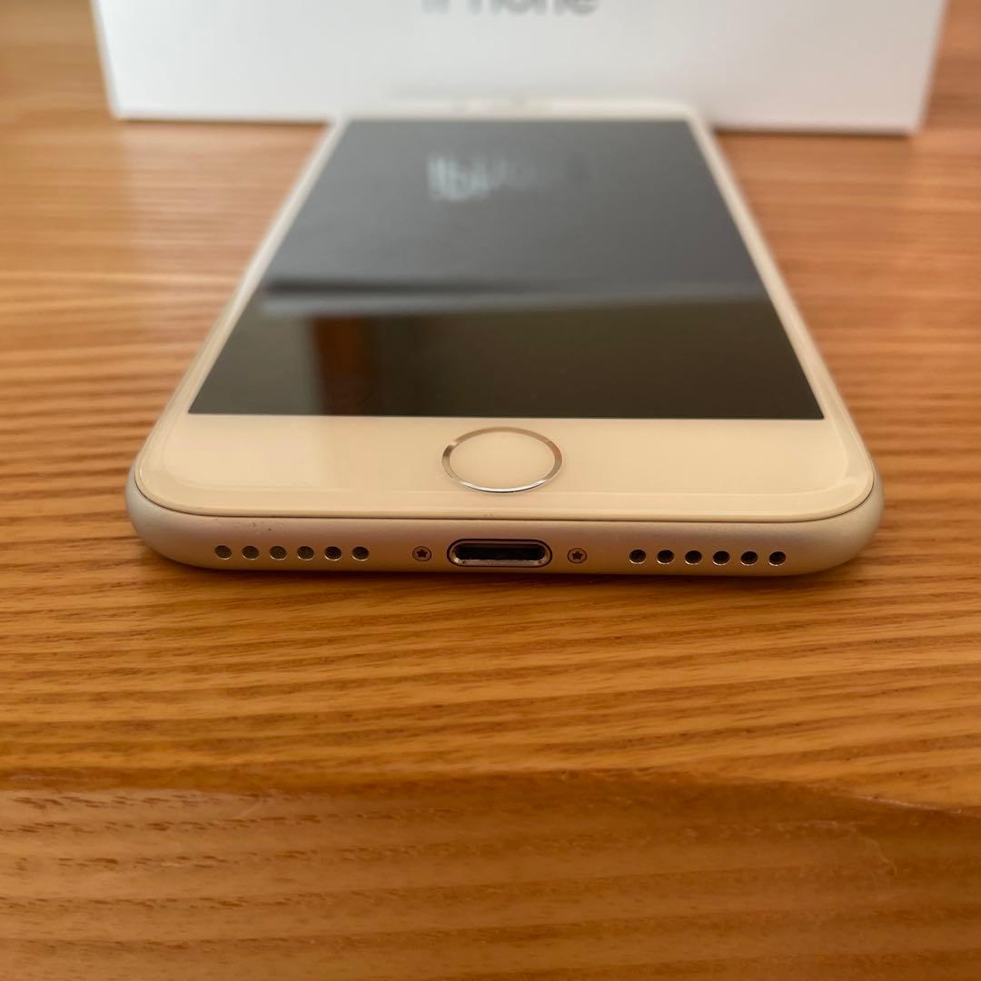 【箱付き・美品】iPhone 8 64GB ホワイト ※SIMロックあり